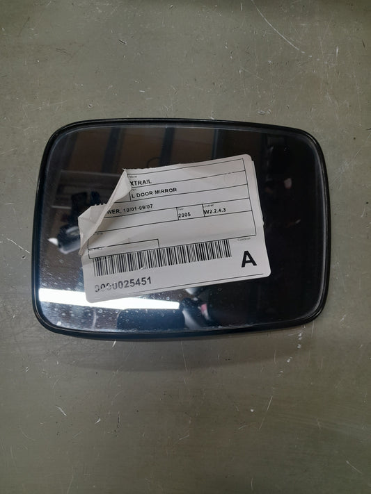 Nissan Xtrail Door Mirror Glass