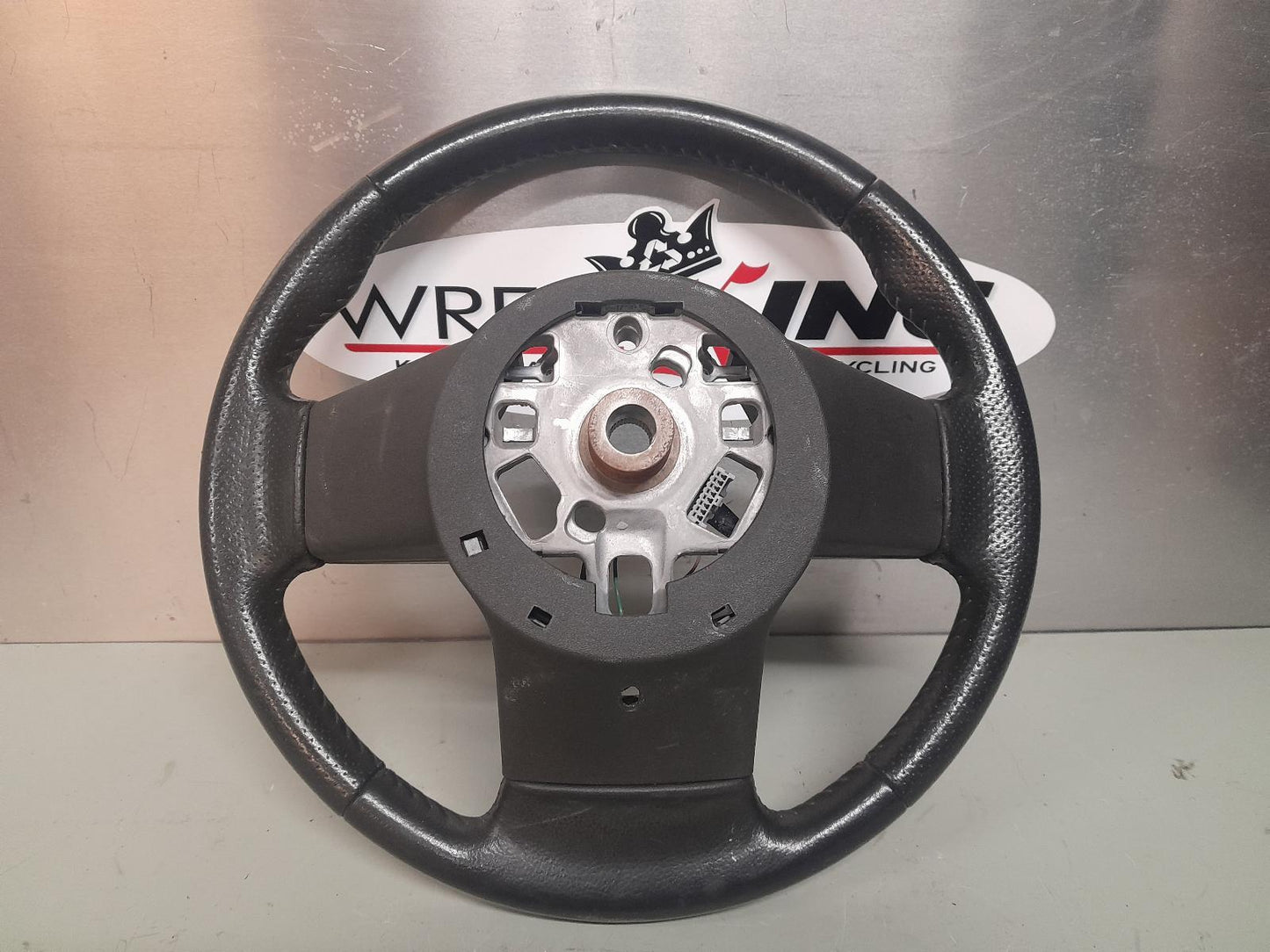 Nissan Pathfinder Steering Wheel