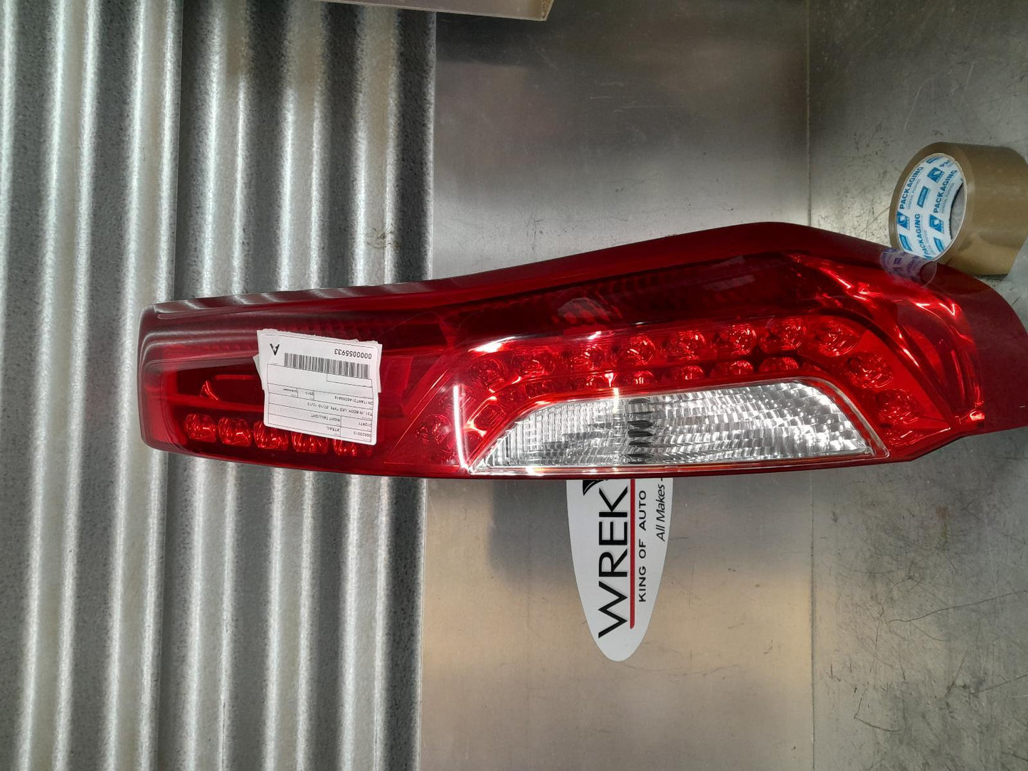 NISSAN XTRAIL RIGHT TAILLIGHT T31, IN BODY, LED TYPE, 07/10-12/13