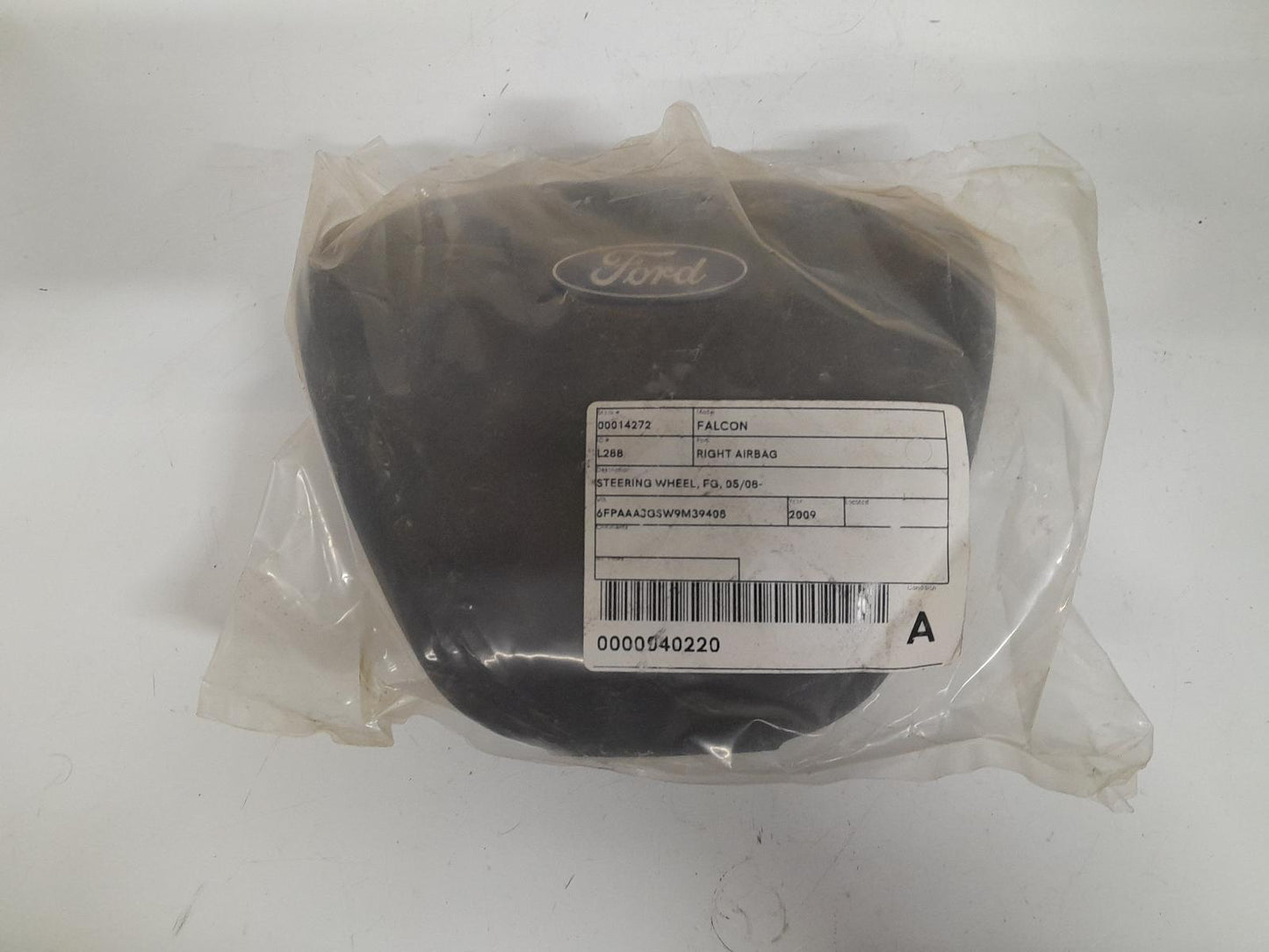 FORD FALCON RIGHT AIRBAG BA-BF STEERING WHEEL BLACK 10/02-09/10
