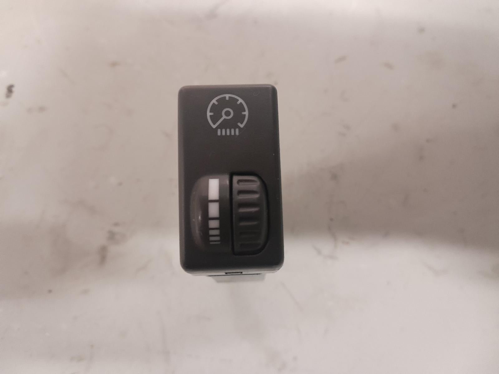 Holden Rodeo Switch
