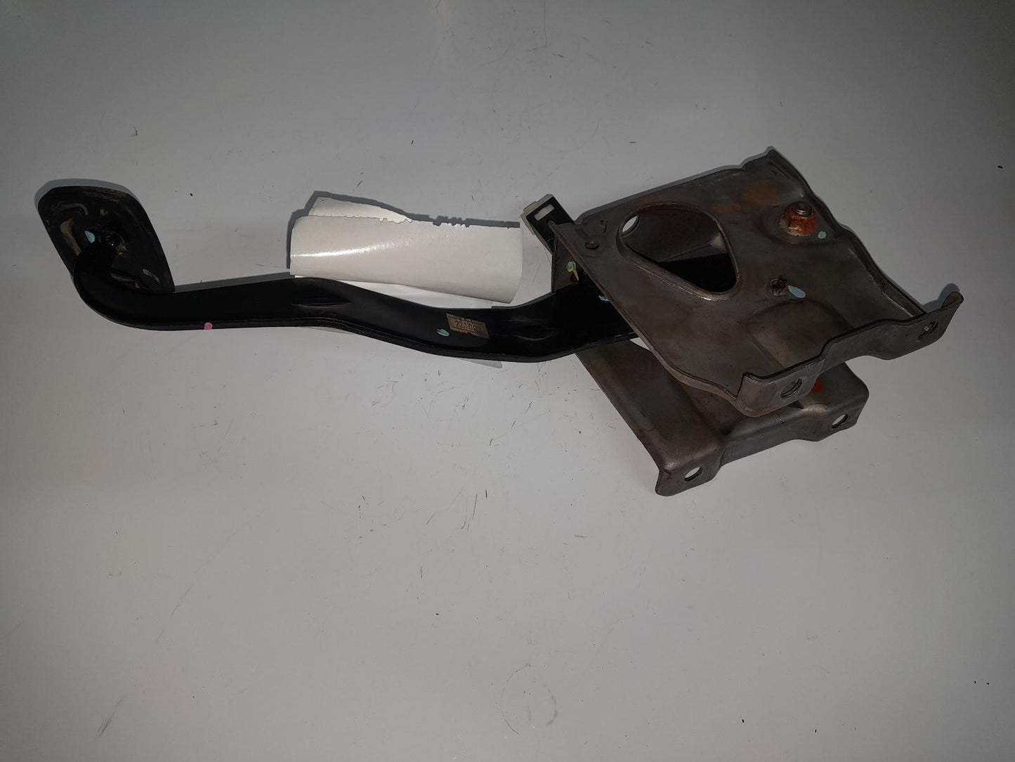HOLDEN COLORADO PEDAL ASSEMBLY CLUTCH PEDAL, RC, 05/08-12/11